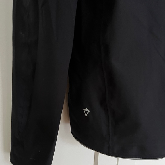 Ivivva by Lululemon running waterproof jacket - Picture 5 of 5